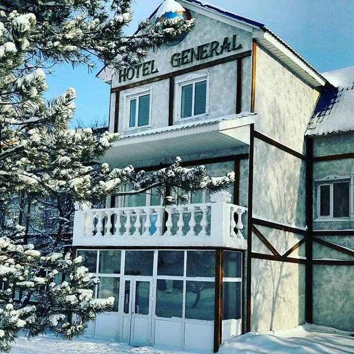 Hotel General Ekibastuz Esterno foto
